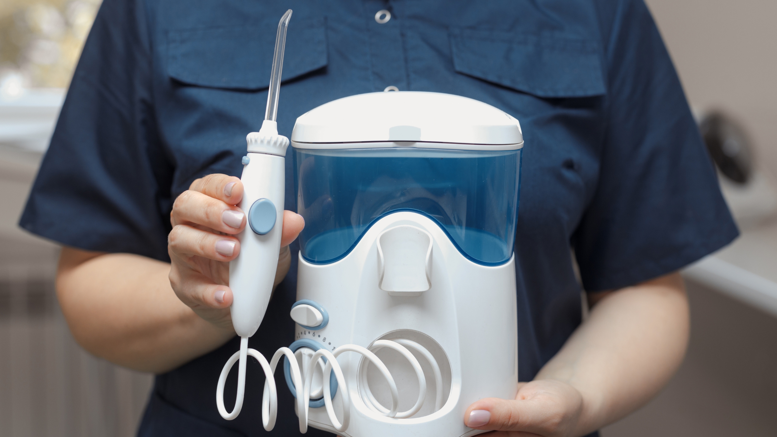 You are currently viewing How to Clean Dental Implants: A Step-by-Step Guide